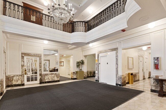 463 Commonwealth Ave, Unit #26 in Boston, MA - Building Photo - Building Photo