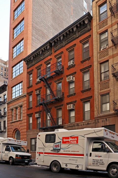 210 West 17th Street in New York, NY - Foto de edificio