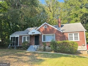 1589 Pinehurst Dr SW in Atlanta, GA - Building Photo - Building Photo
