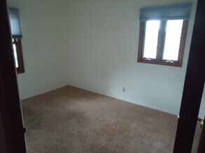 506 12th Ave S in Onalaska, WI - Foto de edificio - Building Photo