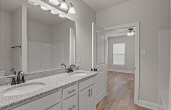 7324 Kenilworth Crossing Ave in Baton Rouge, LA - Building Photo - Building Photo