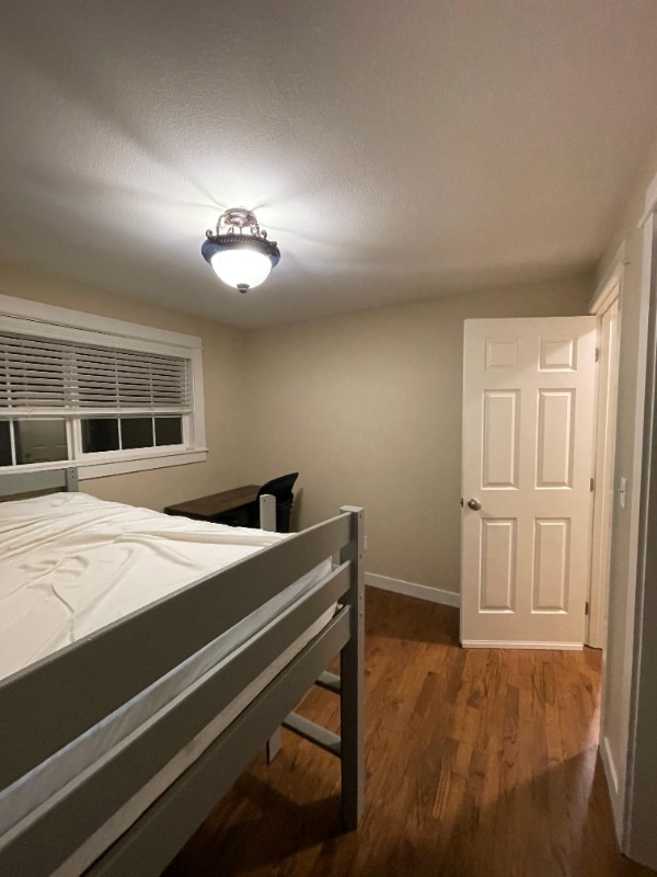 property at 13341 31st Ave NE