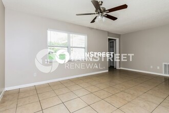 1217 N John St in Orlando, FL - Building Photo - Building Photo