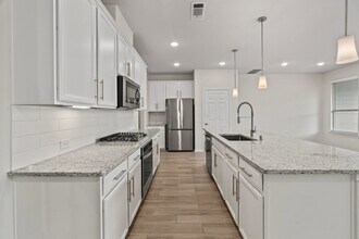 10312 Marston Vineyard Dr in Houston, TX - Building Photo - Building Photo