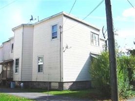 132 Bleecker St in Gloversville, NY - Building Photo