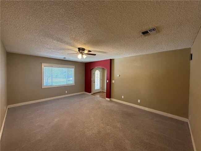 760 Crestwood Dr in Kingman, AZ - Building Photo - Building Photo