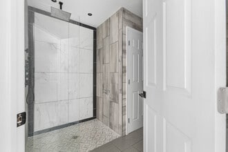 5361 Winter Dr in Tobyhanna, PA - Building Photo - Building Photo