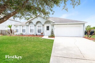 1686 Whiting St SE in Palm Bay, FL - Building Photo