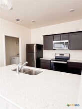 4913 Rose Gdn Lp in Killeen, TX - Building Photo - Building Photo