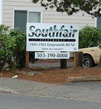 1901-1983 Fairgrounds Rd NE in Salem, OR - Building Photo - Building Photo