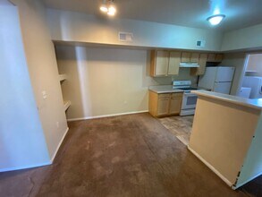 2615 W Gary Ave, Unit Gary Ave #2033 in Las Vegas, NV - Building Photo - Building Photo