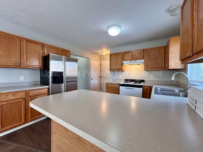 property at 2104 Shiloh Point SE