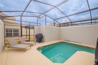8982 Stinger Dr in Davenport, FL - Building Photo - Building Photo