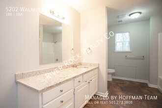 5202 N Walnut Rd in North Little Rock, AR - Foto de edificio - Building Photo