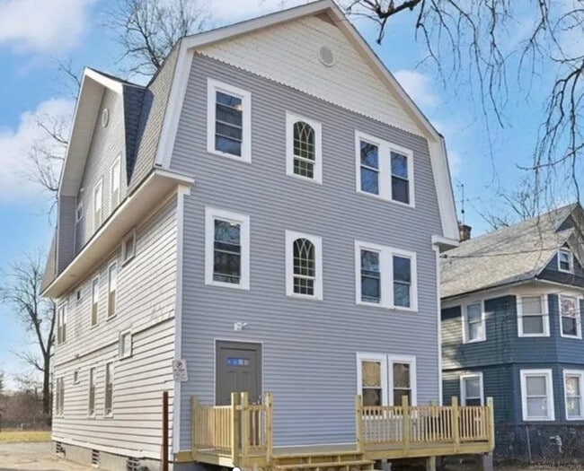 213 Westland St in Hartford, CT - Building Photo - Building Photo