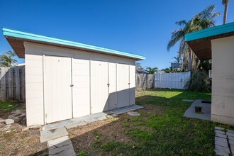 638 180th Ave in Redington Shores, FL - Building Photo - Building Photo