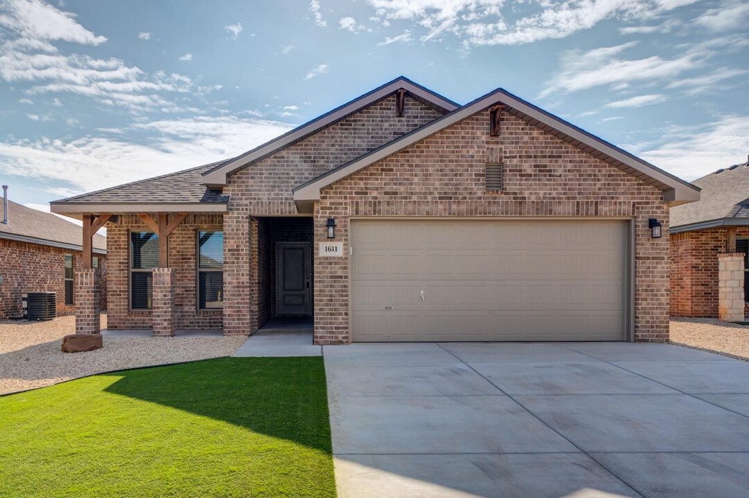 1611 132nd St in Lubbock, TX - Building Photo