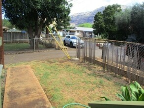 84-1043-1043 Lahaina St in Waianae, HI - Foto de edificio - Building Photo