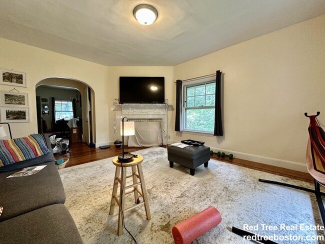 property at 132 Kilsyth Rd
