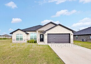 329 Shadbush Dr in Nolanville, TX - Building Photo