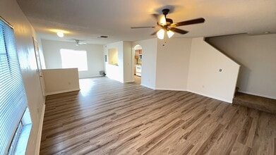 4109 Gradstone Pl in Tampa, FL - Building Photo - Building Photo