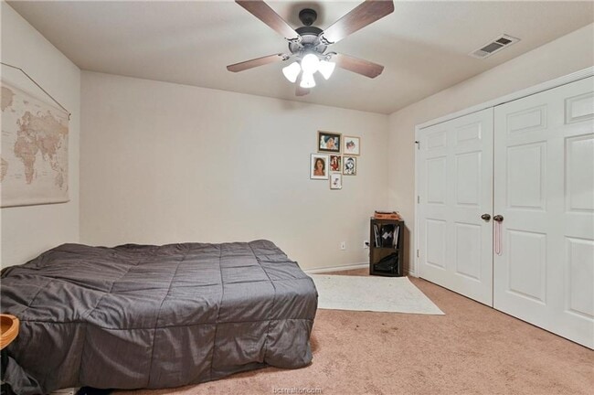 Available Aug 2026!! Great 3/3 Close to Everything!! in College Station, TX - Building Photo - Building Photo