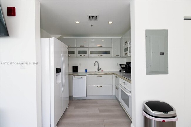 property at 6580 Indian Creek Dr