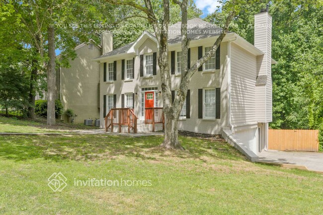 property at 2441 Valentines Ct