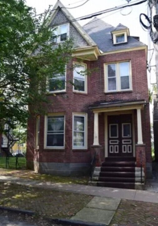10 Washington Ave in Schenectady, NY - Foto de edificio