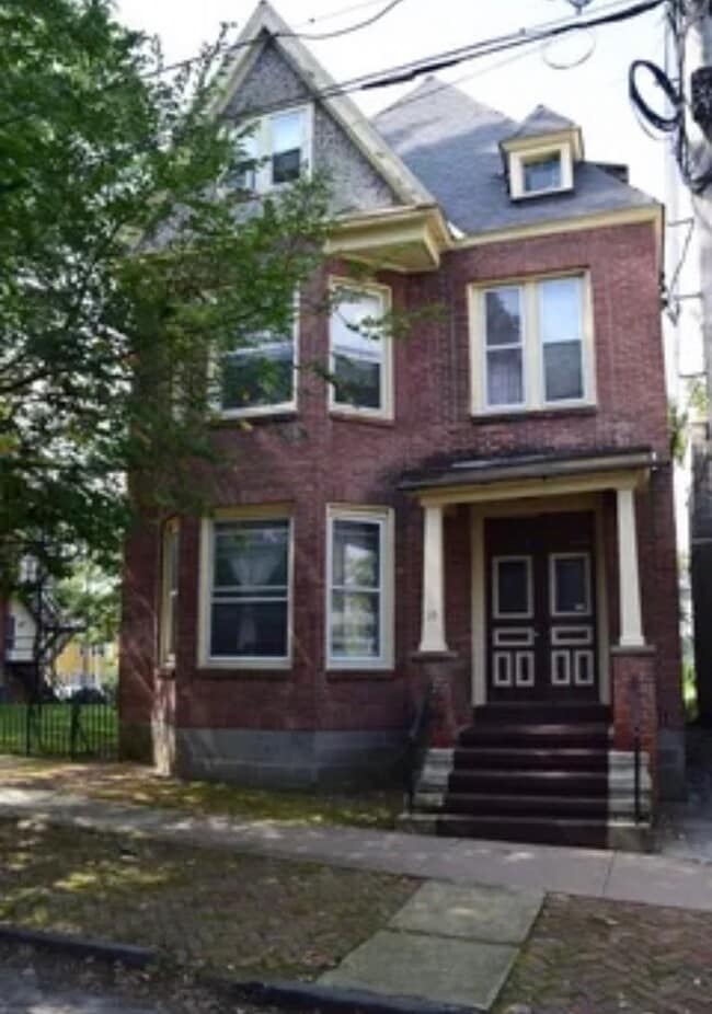 property at 10 Washington Ave