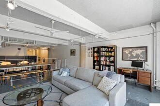 700 N Washington Ave in Minneapolis, MN - Building Photo - Building Photo