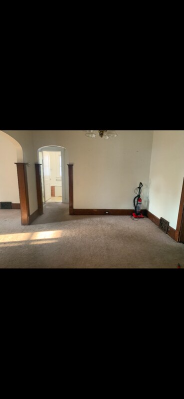 44102 W 99th St-Unit -Upstairs in Cleveland, OH - Building Photo - Building Photo