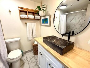 214 Miracle Strip Pkwy SW in Fort Walton Beach, FL - Building Photo - Building Photo