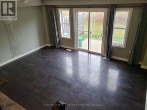 535 Margaret St in Cambridge, ON - Building Photo - Building Photo