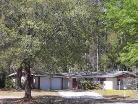 12517 Largo Dr in Savannah, GA - Building Photo