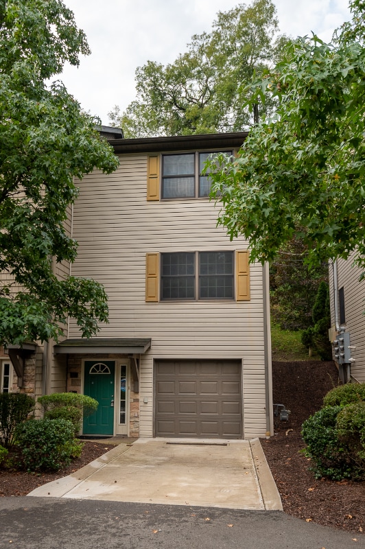 property at 127 Banksville Pl