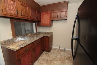 3220 17th Ave in Rock Island, IL - Building Photo - Building Photo