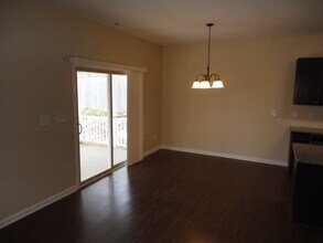 425 Hardaway Pt in Clayton, NC - Building Photo - Building Photo