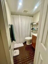 37 Grove St, Unit 1 in Boston, MA - Building Photo - Building Photo