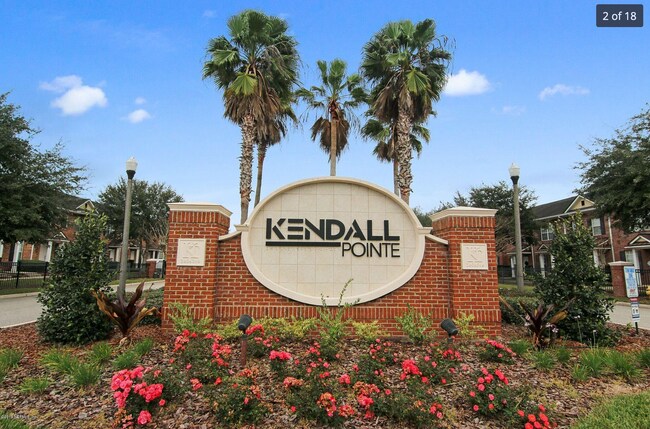 1514 Fieldview Dr in Jacksonville, FL - Foto de edificio - Building Photo