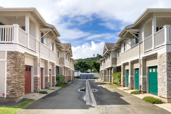 Kalama Kuu Townhomes in Honolulu, HI - Foto de edificio - Building Photo