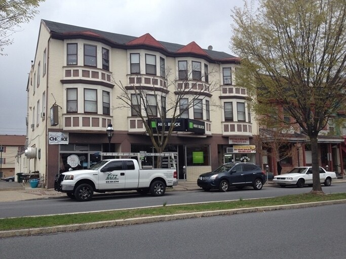 59 E Broad St in Bethlehem, PA - Foto de edificio