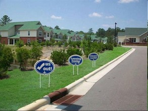 Egret Pointe in Winnabow, NC - Building Photo - Building Photo