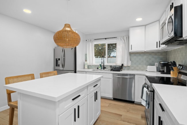 property at 54-100-100 Kamehameha Hwy