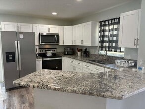 3706 N 57th St in Tampa, FL - Building Photo - Building Photo