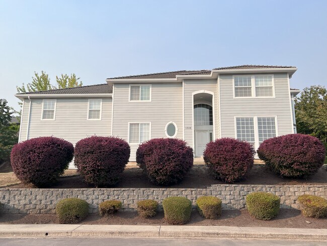 property at 1510 NW Gregory Dr