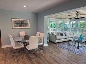 655 Kingfish Pl in North Palm Beach, FL - Building Photo - Building Photo