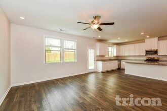 151 Chapelcrest Ln in Holly Springs, GA - Building Photo - Building Photo