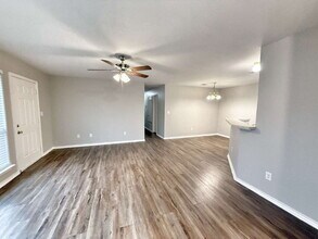 2774 FM1044 in New Braunfels, TX - Building Photo - Building Photo