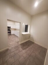 1803 Calhoun St, Unit B in New Orleans, LA - Building Photo - Building Photo
